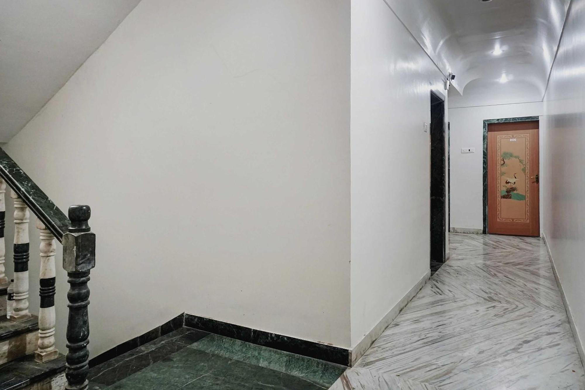 Collection O Shreya Otel Talegaon Dabhade Dış mekan fotoğraf