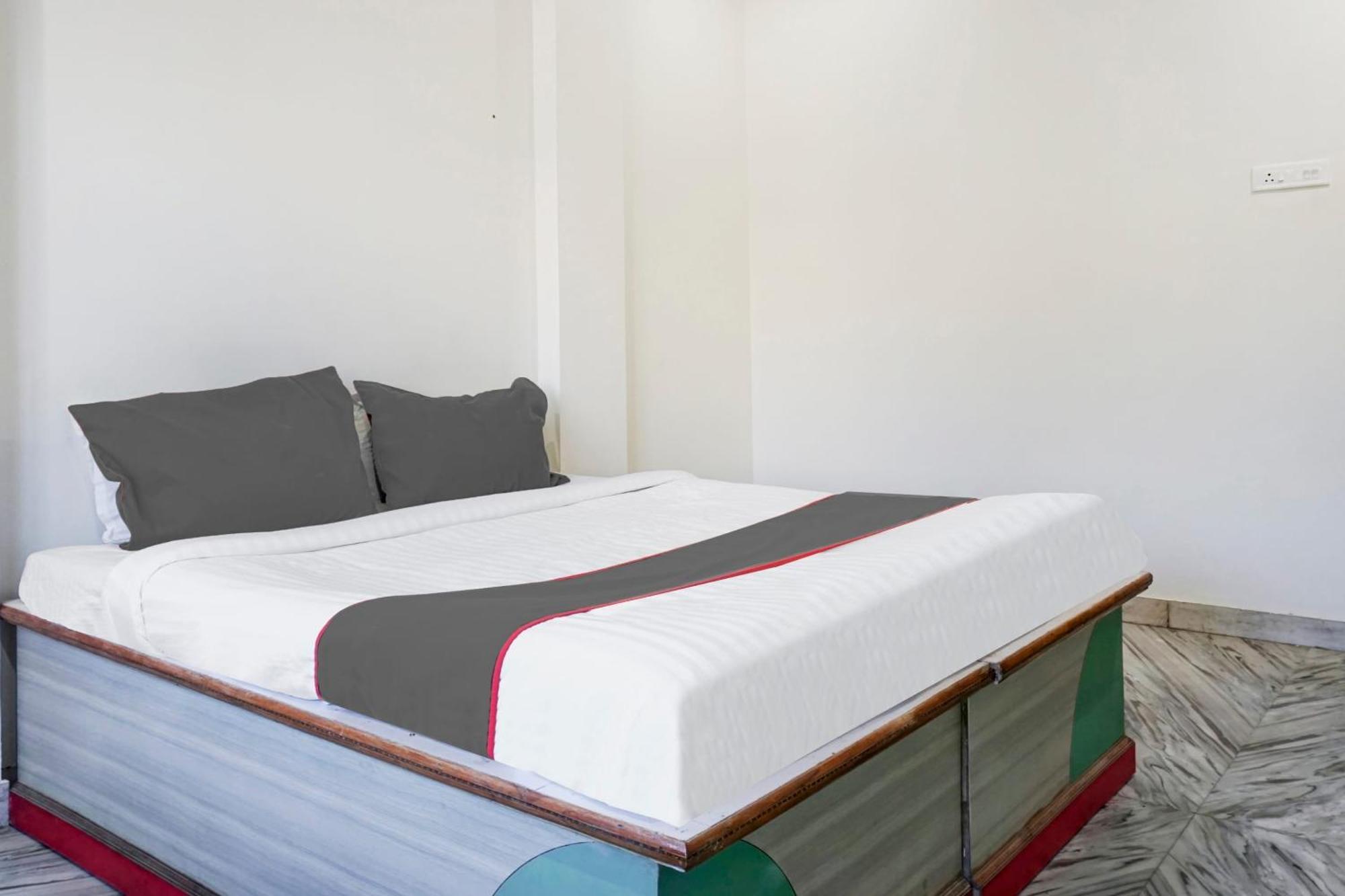 Collection O Shreya Otel Talegaon Dabhade Dış mekan fotoğraf